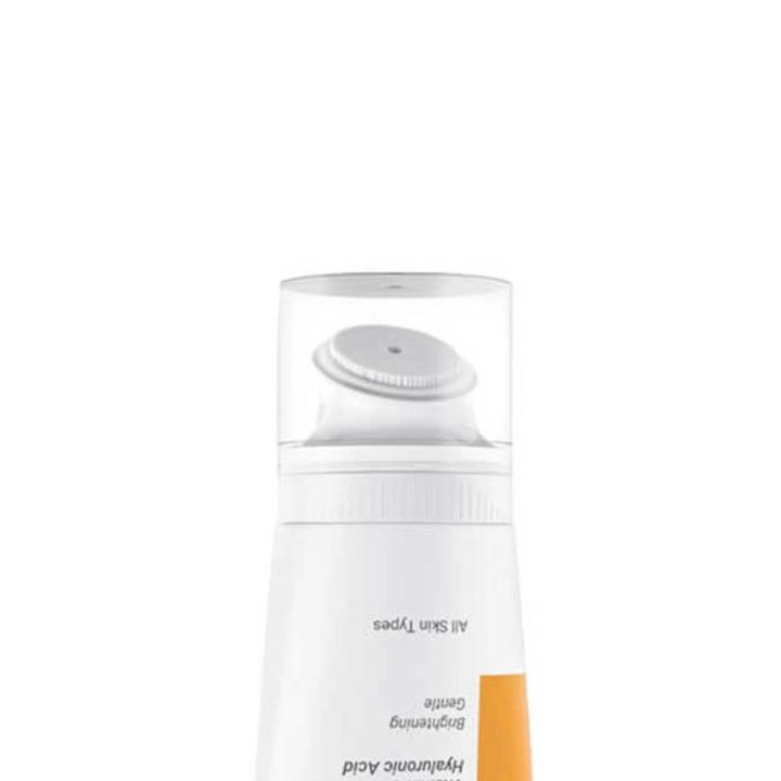 خرید ژل شستشوی روشن کننده انواع پوست Vitamin C ویتالیر 200ml